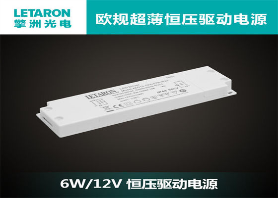 लगातार वोल्टेज स्लिम एलईडी ड्राइवर 15W 1250mA 12v बाथरूम प्रकाश व्यवस्था के लिए